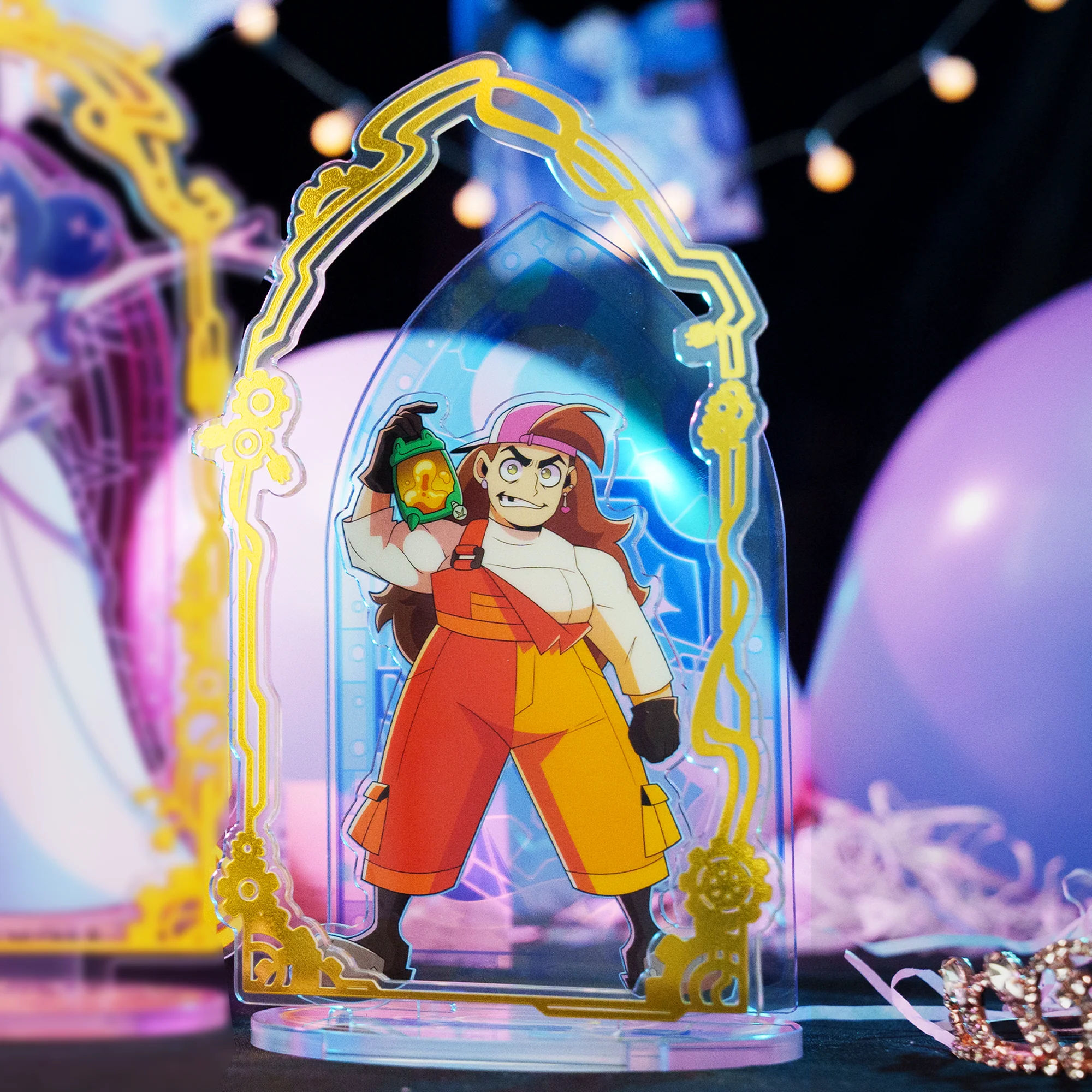 Frankie Acrylic Stand - Image 4