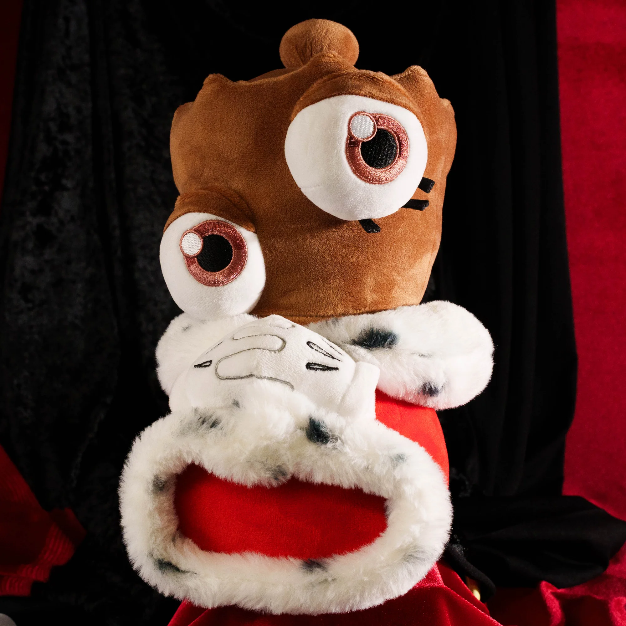 Queenie Plush - Image 4